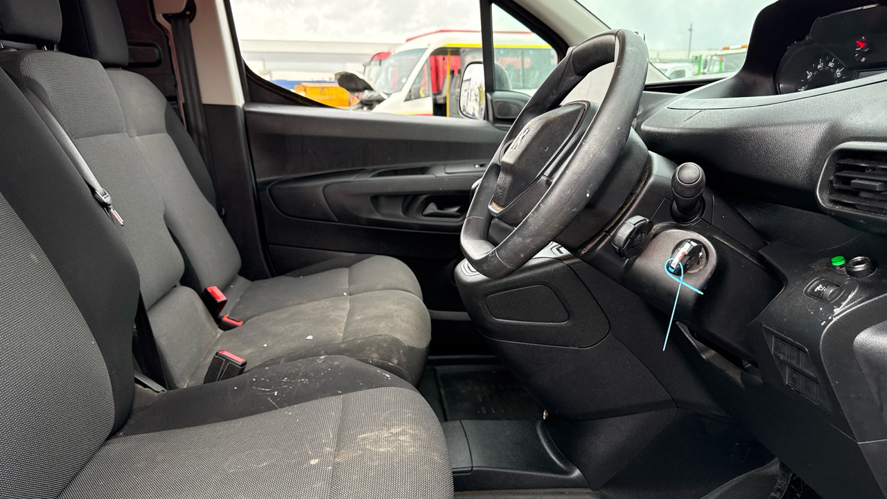 PEUGEOT PARTNER 1000 1.5 BlueHDi 100PS - Малък ван: снимка 5 PEUGEOT PARTNER 1000 1.5 BlueHDi 100PS - Малък ван: снимка 5