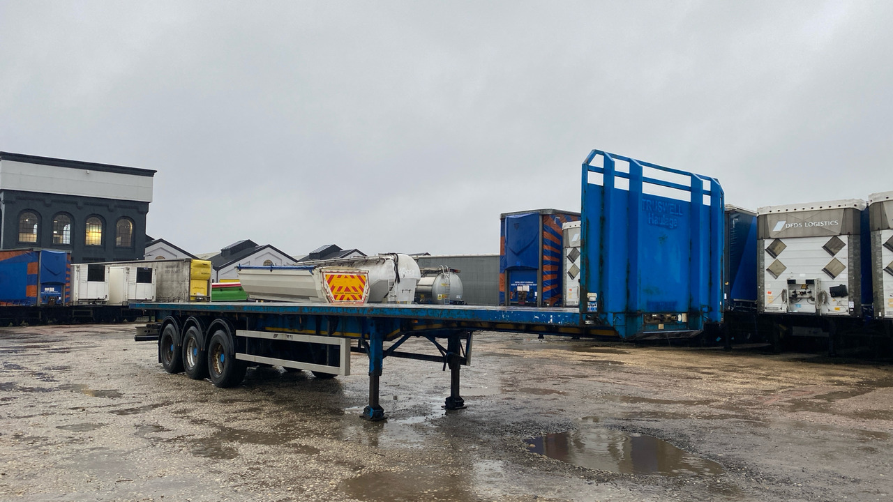 MONTRACON FLAT - Ремарке: снимка 2 MONTRACON FLAT - Ремарке: снимка 2