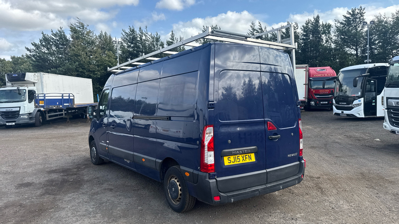 Renault Master LM35 2.3 dCi 110 PS Business - Товарен бус: снимка 3 Renault Master LM35 2.3 dCi 110 PS Business - Товарен бус: снимка 3