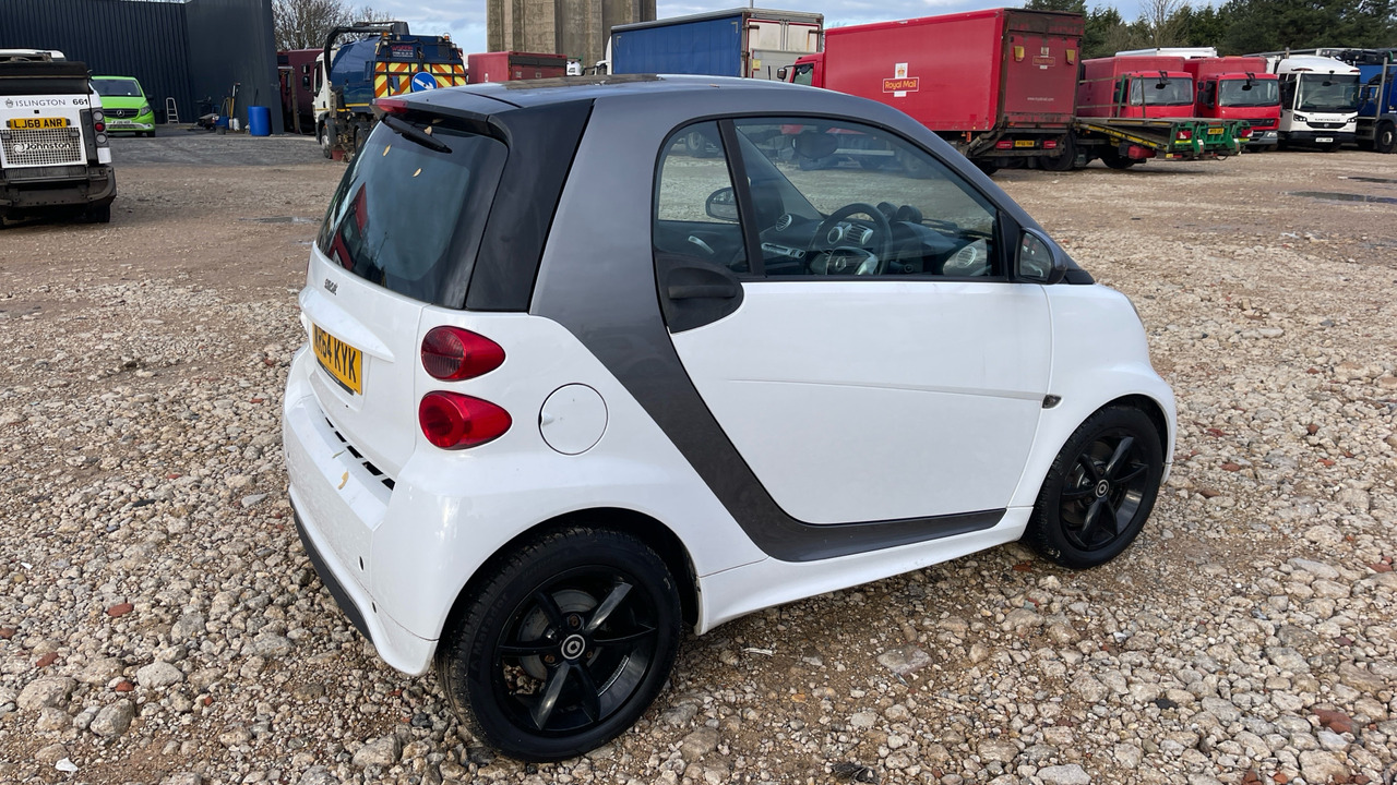 SMART FORTWO COUPE GRANDSTYLE - Хечбек: снимка 4 SMART FORTWO COUPE GRANDSTYLE - Хечбек: снимка 4