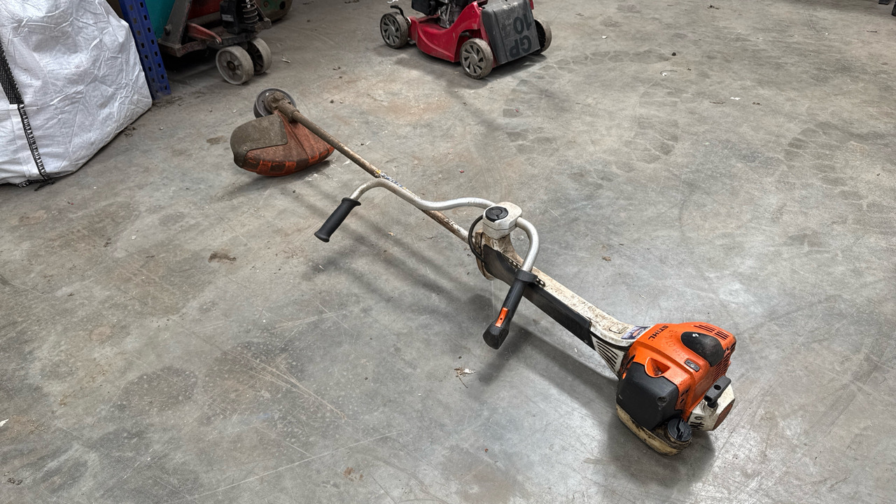 STIHL FS410C - Строително оборудване: снимка 1 STIHL FS410C - Строително оборудване: снимка 1