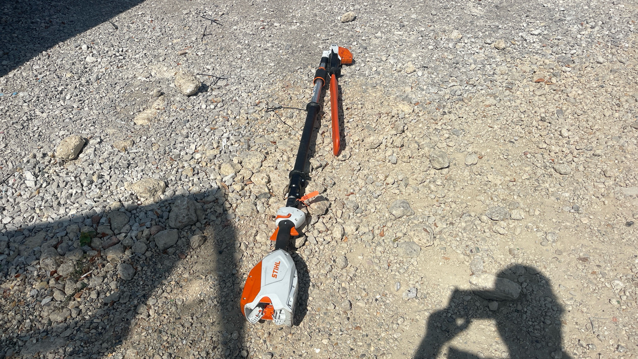STIHL HS87R - Строително оборудване: снимка 1 STIHL HS87R - Строително оборудване: снимка 1