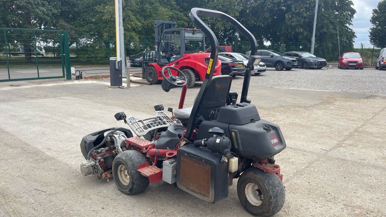 TORO 04520 - Косачка за трева: снимка 3 TORO 04520 - Косачка за трева: снимка 3