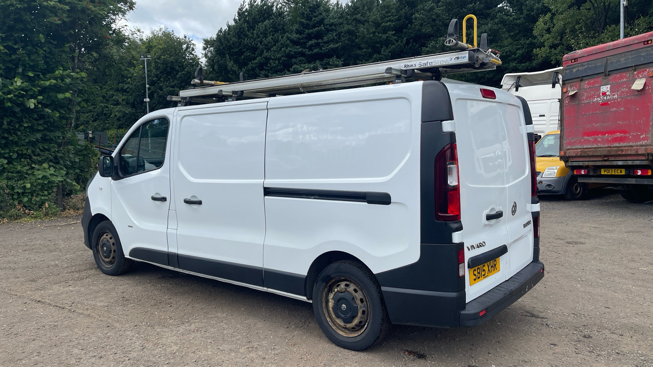 VAUXHALL VIVARO 2900 1.6CDTI BiTurbo 120PS ecoFLEX - Малък ван: снимка 3 VAUXHALL VIVARO 2900 1.6CDTI BiTurbo 120PS ecoFLEX - Малък ван: снимка 3