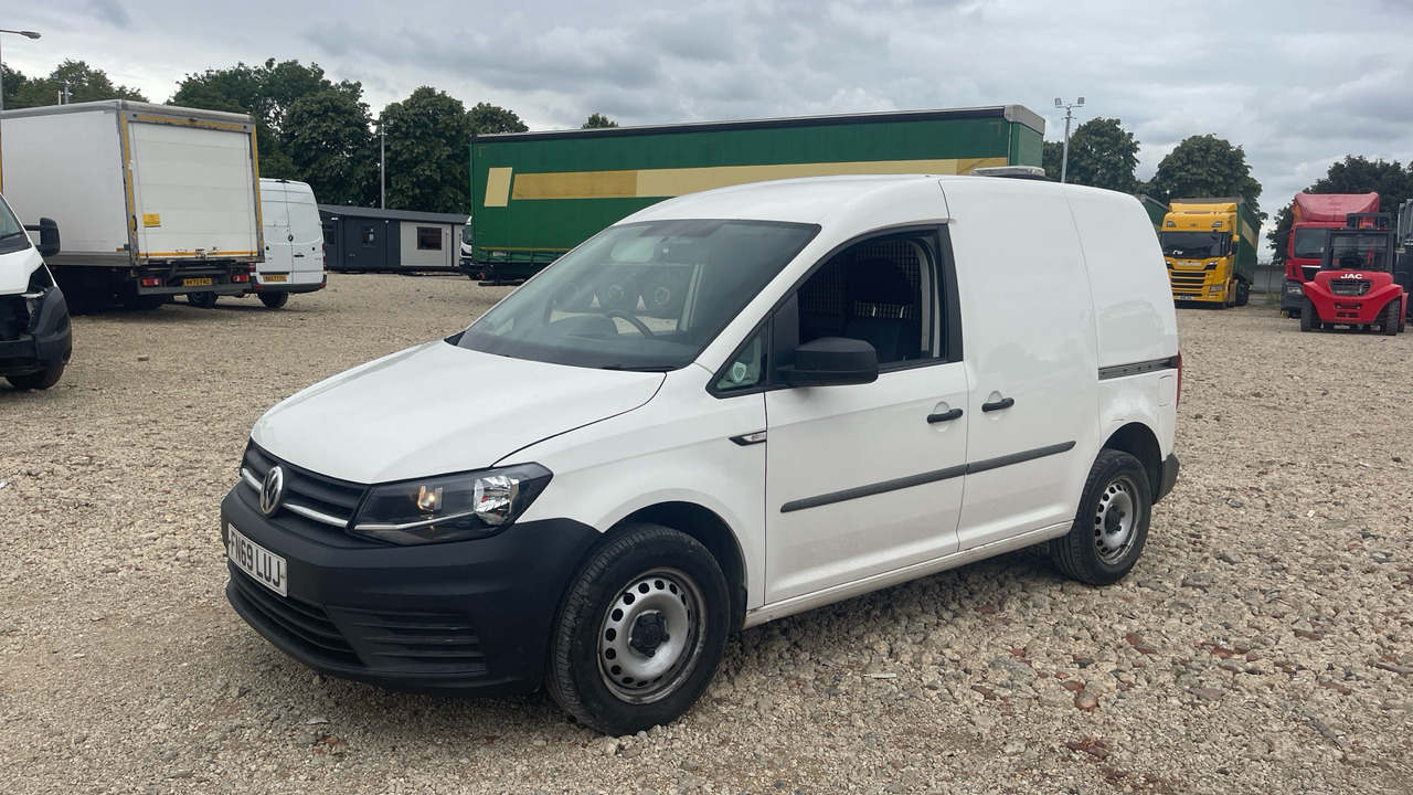 VOLKSWAGEN CADDY 2.0 TDI BLUEMOTION STARTLINE 102PS - Малък ван: снимка 2 VOLKSWAGEN CADDY 2.0 TDI BLUEMOTION STARTLINE 102PS - Малък ван: снимка 2