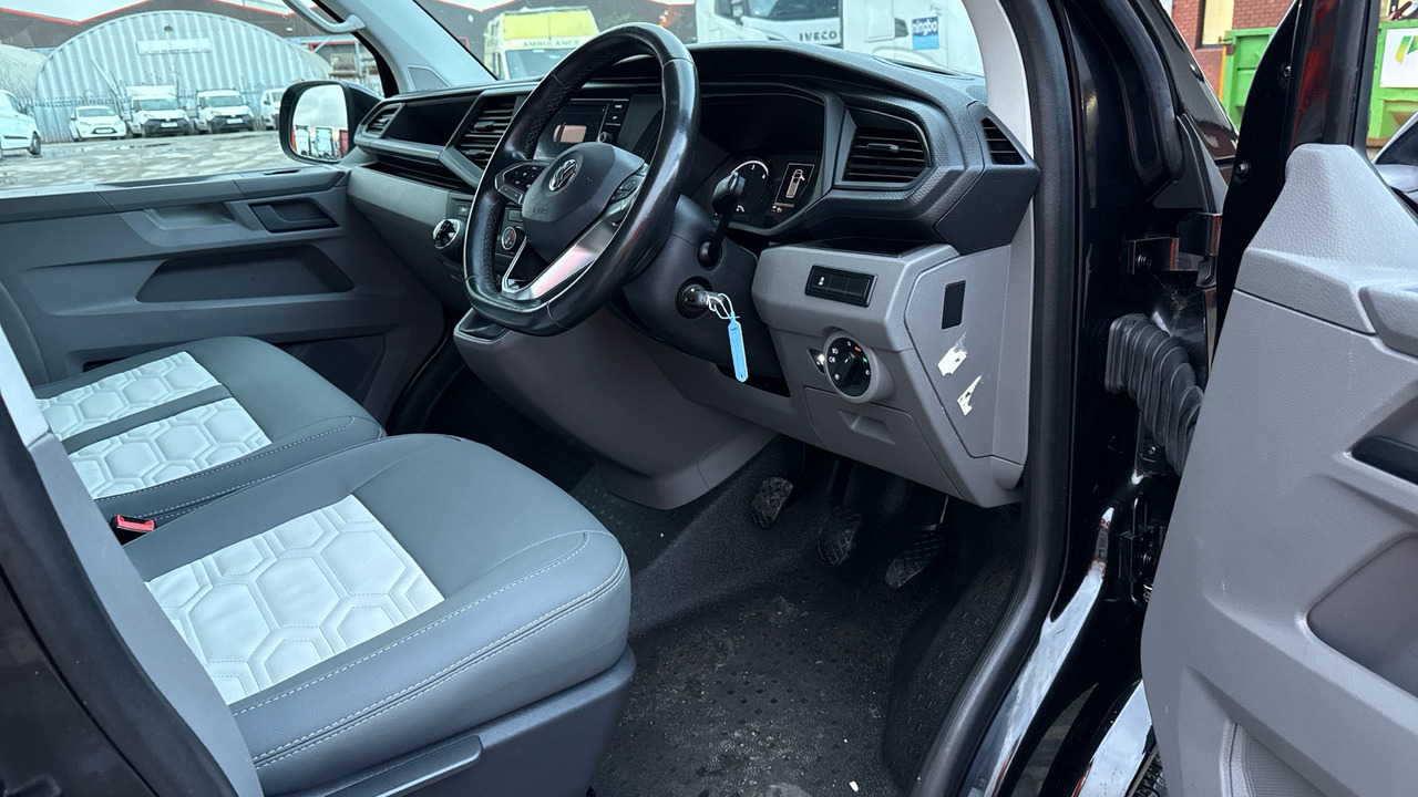 VOLKSWAGEN TRANSPORTER T28 2.0 TDI 110PS HIGHLINE CAMPER VAN - Кемпер ван: снимка 5 VOLKSWAGEN TRANSPORTER T28 2.0 TDI 110PS HIGHLINE CAMPER VAN - Кемпер ван: снимка 5