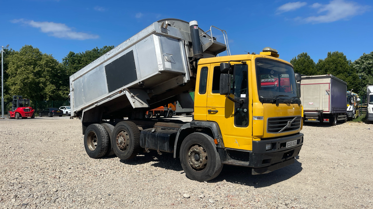 VOLVO FL 6E - Самосвал камион: снимка 1 VOLVO FL 6E - Самосвал камион: снимка 1