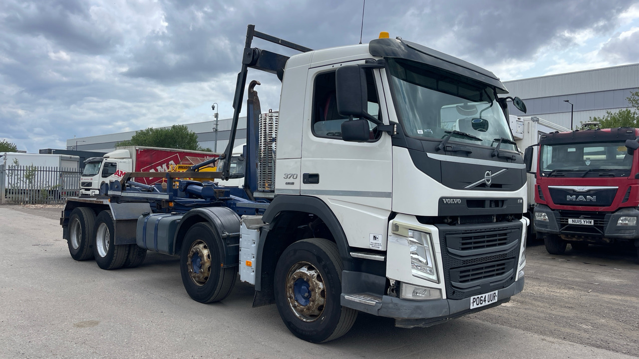 VOLVO FM 370 - Мултилифт с кука камион: снимка 1 VOLVO FM 370 - Мултилифт с кука камион: снимка 1