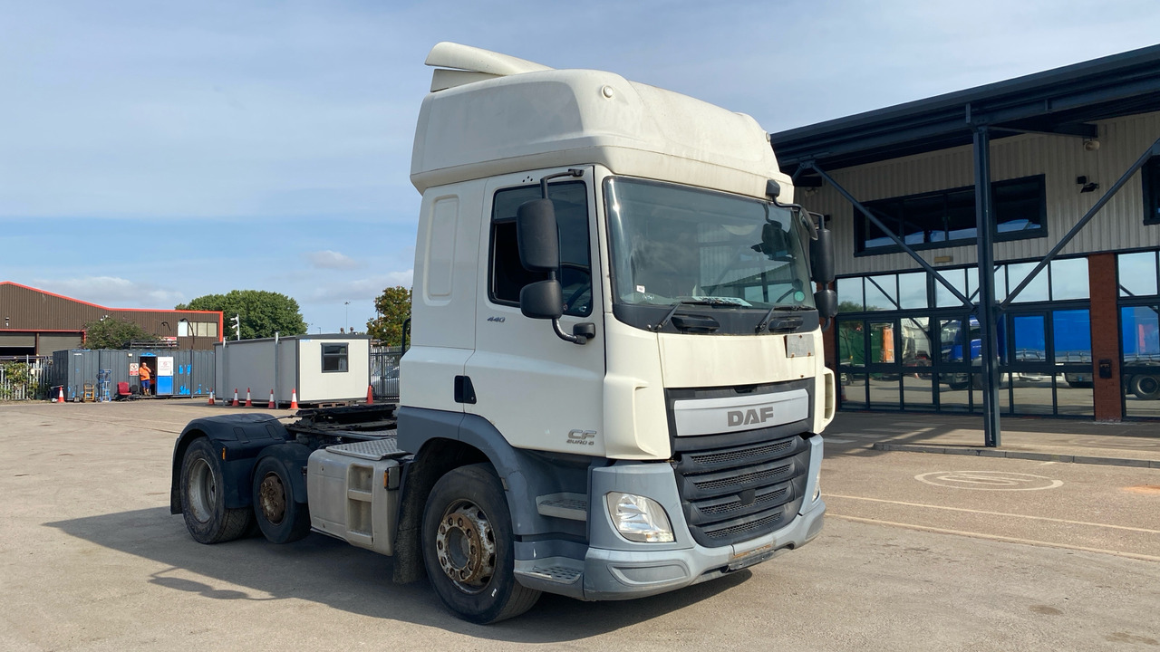 DAF CF 440 - Влекач: снимка 1 DAF CF 440 - Влекач: снимка 1