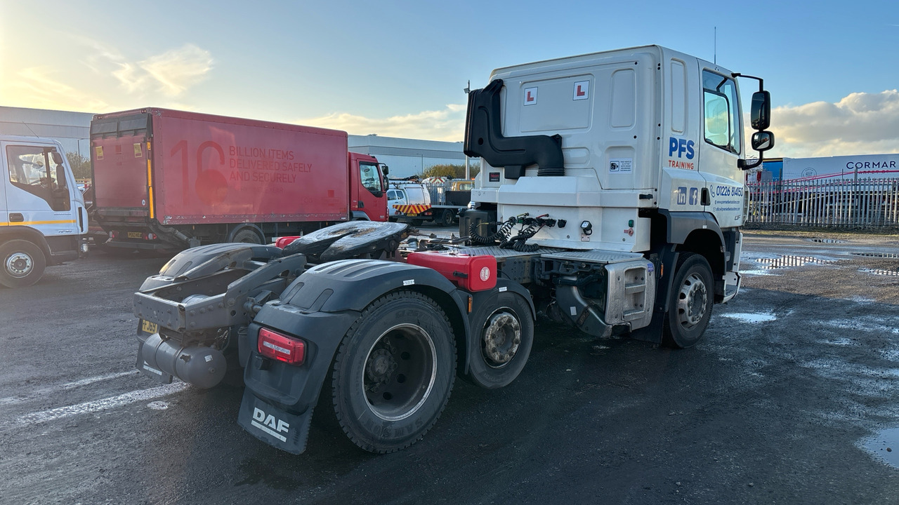 DAF CF 450 - Влекач: снимка 4 DAF CF 450 - Влекач: снимка 4