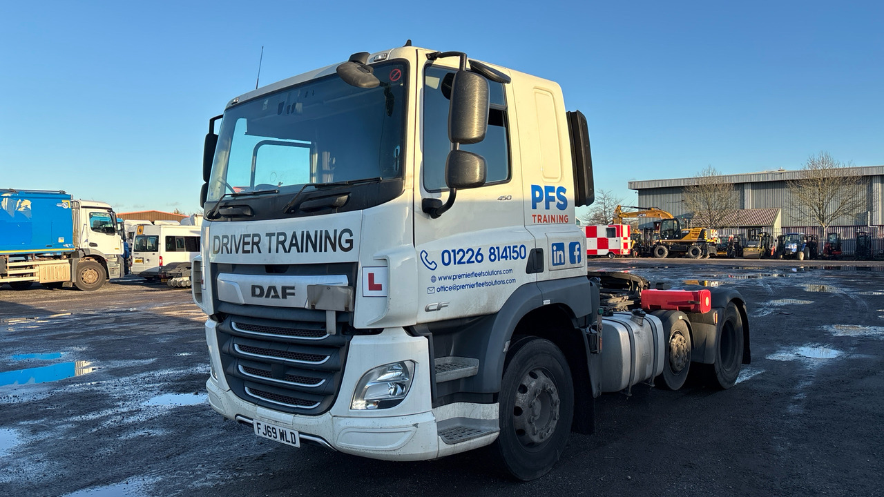 DAF CF 450 - Влекач: снимка 2 DAF CF 450 - Влекач: снимка 2