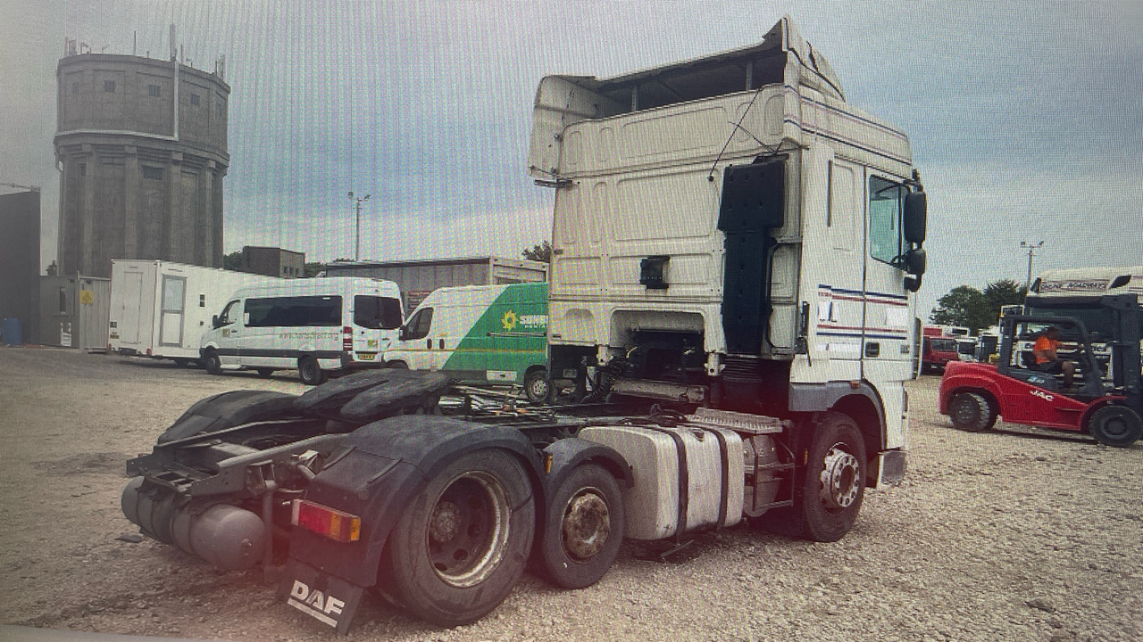 DAF XF 105.460 - Влекач: снимка 4 DAF XF 105.460 - Влекач: снимка 4