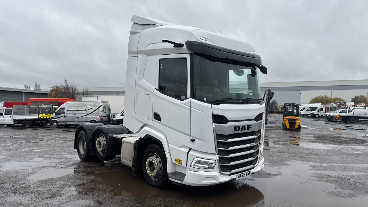 DAF XF 530 - Влекач: снимка 1 DAF XF 530 - Влекач: снимка 1