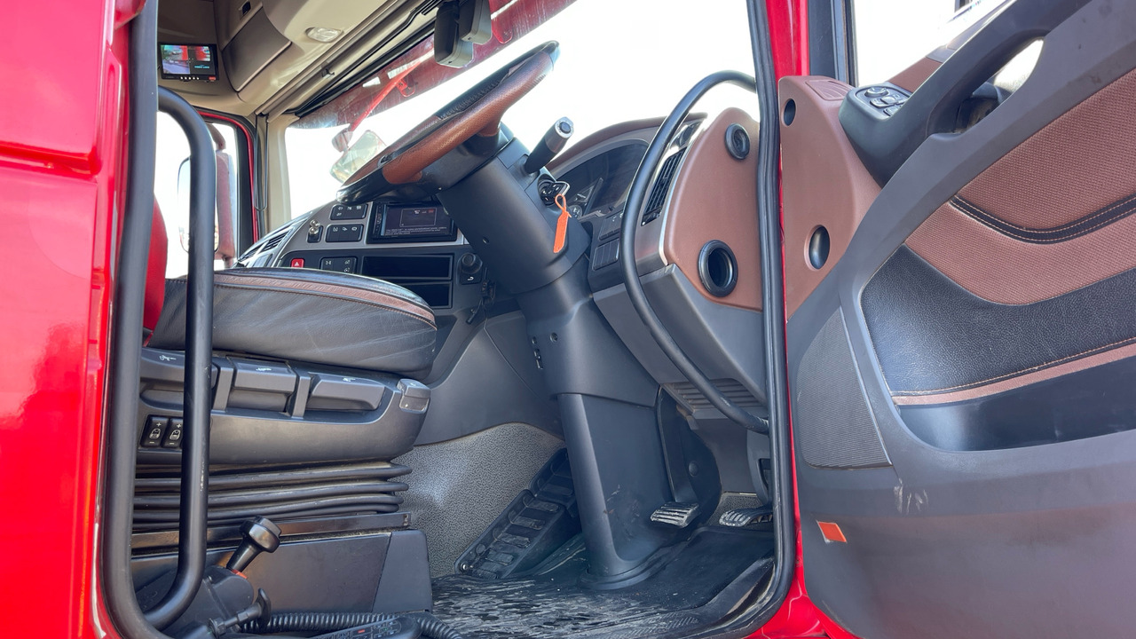 DAF XF 530 - Влекач: снимка 5 DAF XF 530 - Влекач: снимка 5