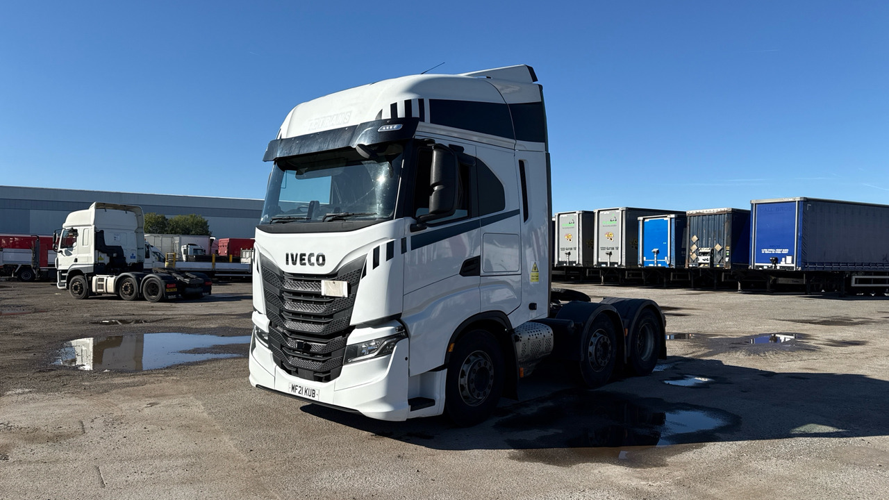 IVECO S-WAY 460 - Влекач: снимка 2 IVECO S-WAY 460 - Влекач: снимка 2