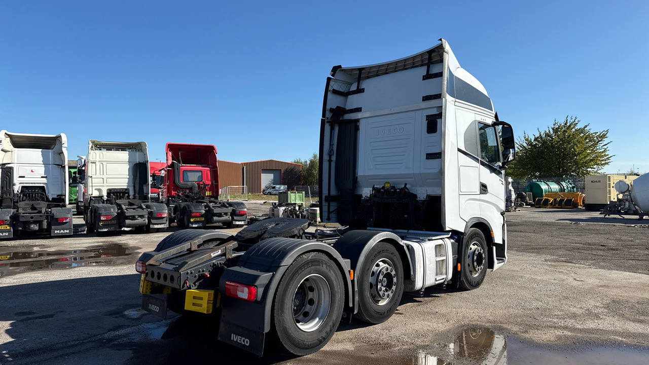 IVECO S-WAY 460 - Влекач: снимка 4 IVECO S-WAY 460 - Влекач: снимка 4