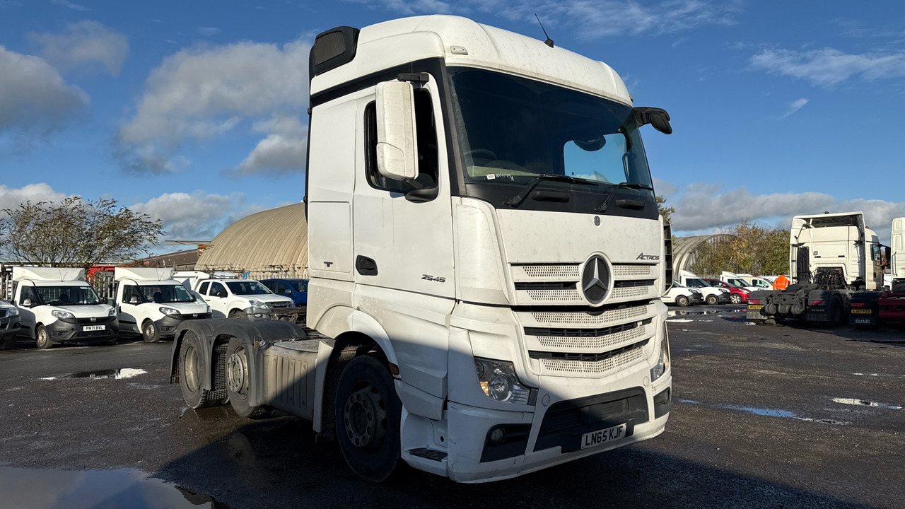 MERCEDES-BENZ ACTROS 2545 - Влекач: снимка 1 MERCEDES-BENZ ACTROS 2545 - Влекач: снимка 1