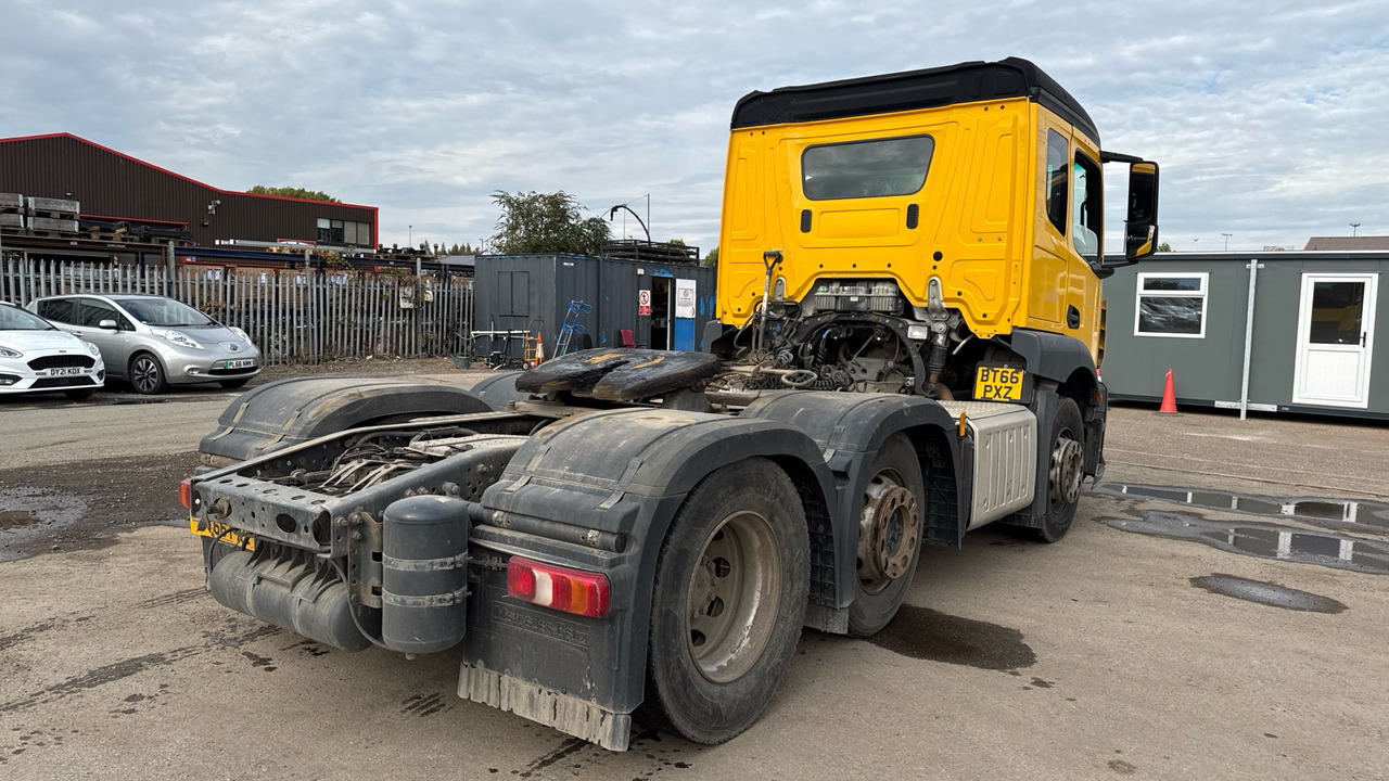 MERCEDES-BENZ ACTROS - Влекач: снимка 4 MERCEDES-BENZ ACTROS - Влекач: снимка 4