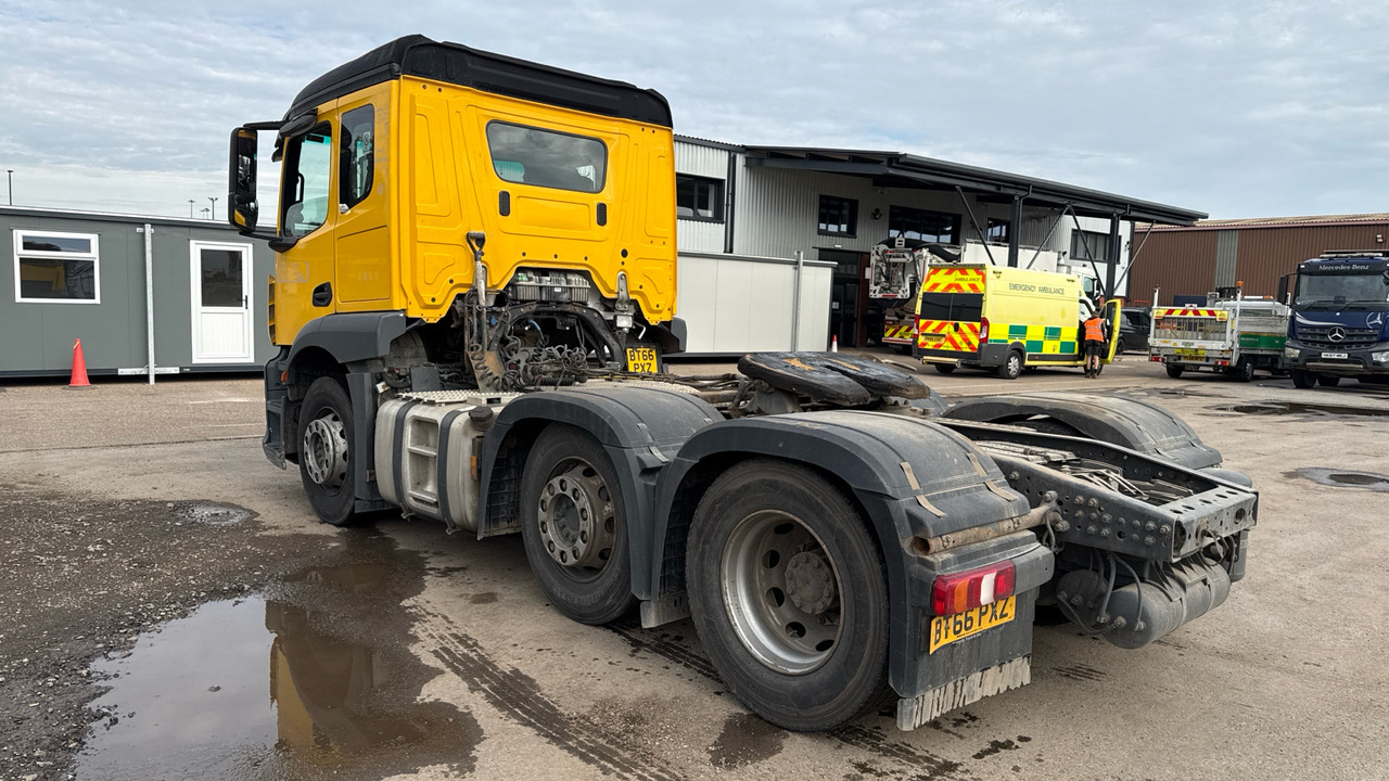 MERCEDES-BENZ ACTROS - Влекач: снимка 3 MERCEDES-BENZ ACTROS - Влекач: снимка 3