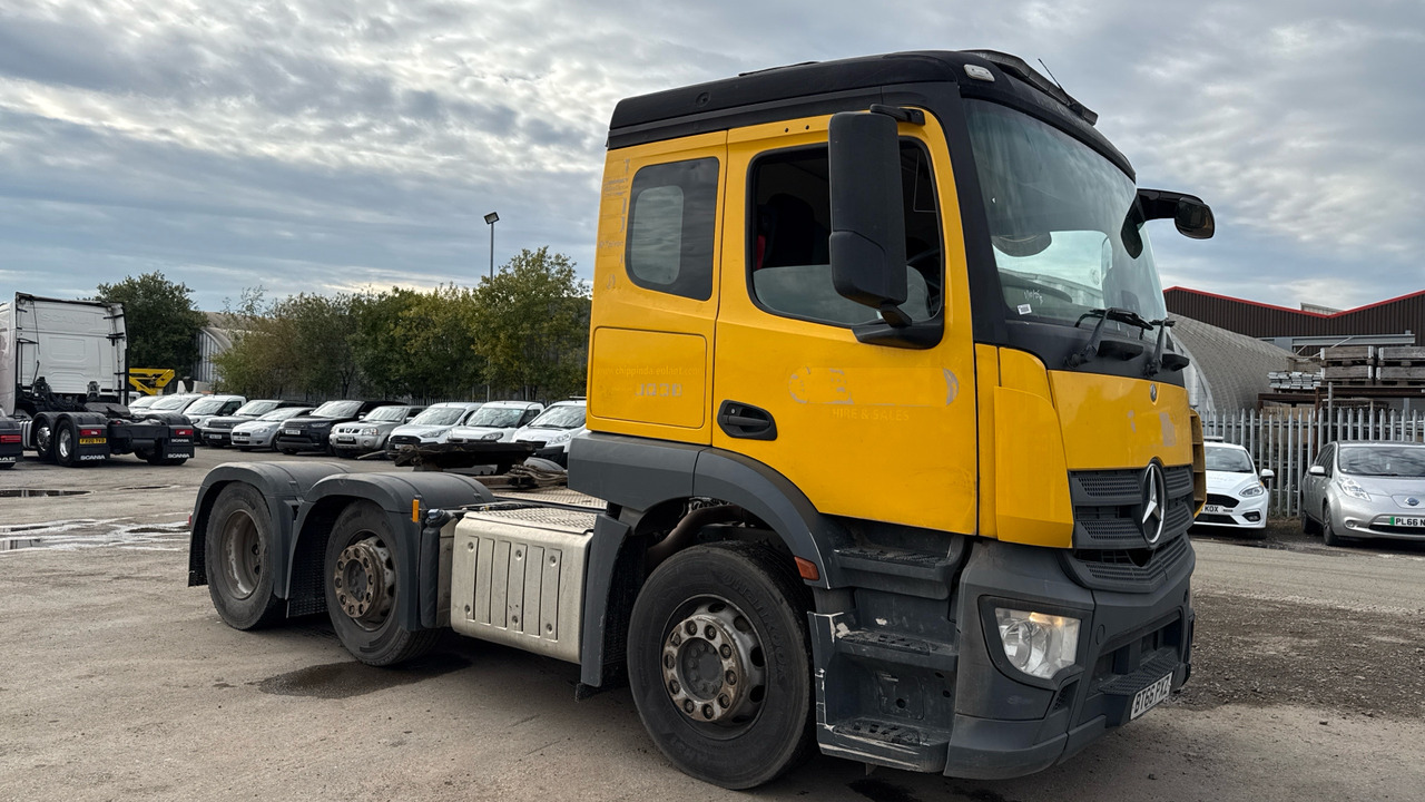 MERCEDES-BENZ ACTROS - Влекач: снимка 1 MERCEDES-BENZ ACTROS - Влекач: снимка 1