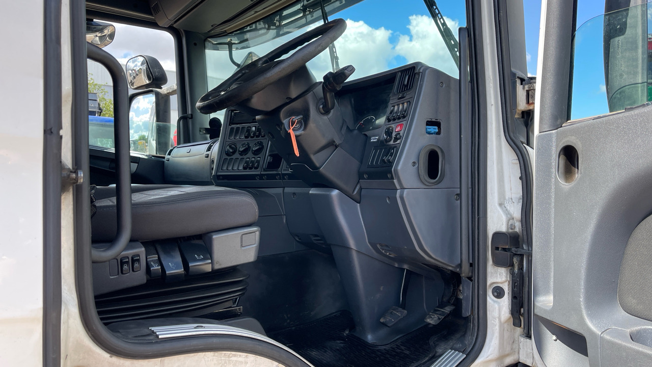 SCANIA P 410 - Влекач: снимка 5 SCANIA P 410 - Влекач: снимка 5