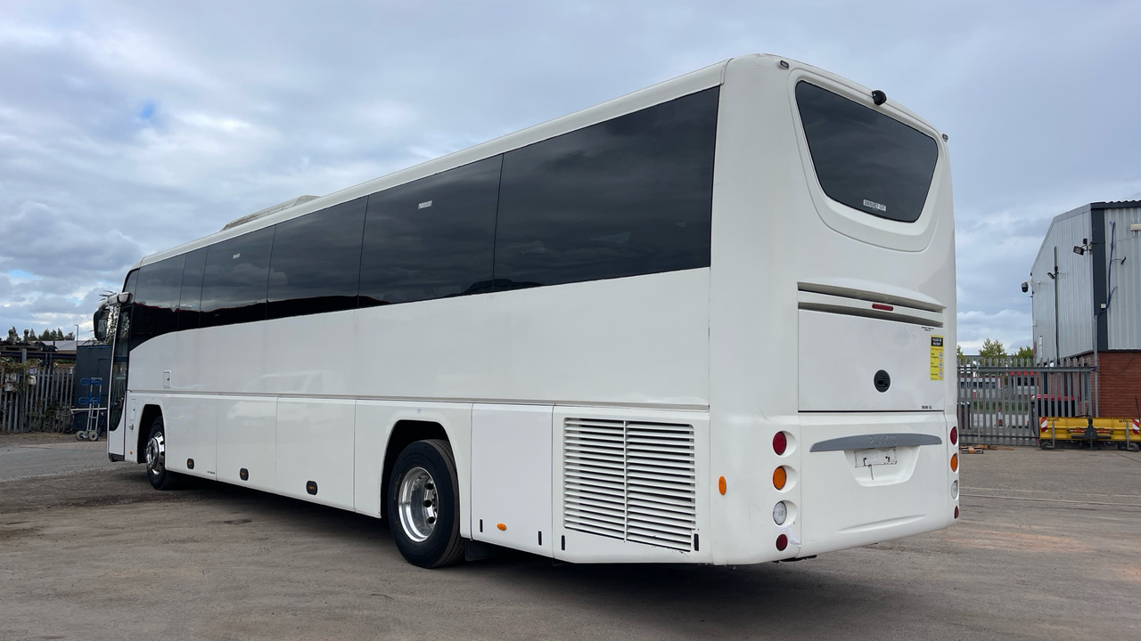 Volvo B9R PLAXTON PANTHER - Туристически автобус: снимка 3 Volvo B9R PLAXTON PANTHER - Туристически автобус: снимка 3