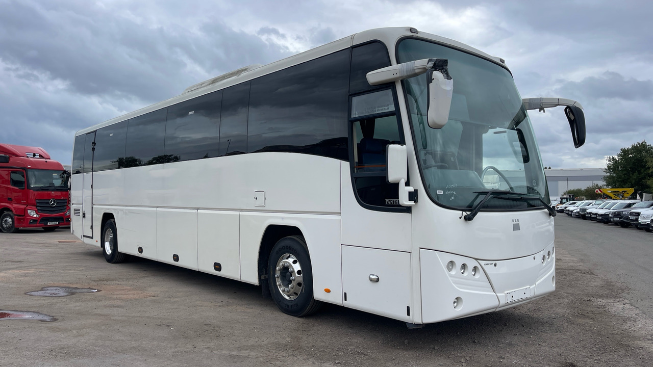 Volvo B9R PLAXTON PANTHER - Туристически автобус: снимка 1 Volvo B9R PLAXTON PANTHER - Туристически автобус: снимка 1