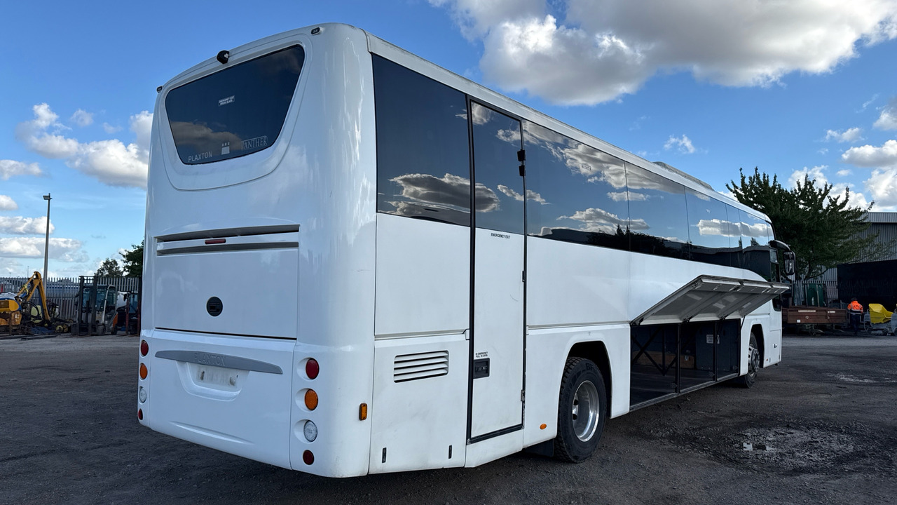Volvo B9R PLAXTON PANTHER - Туристически автобус: снимка 4 Volvo B9R PLAXTON PANTHER - Туристически автобус: снимка 4
