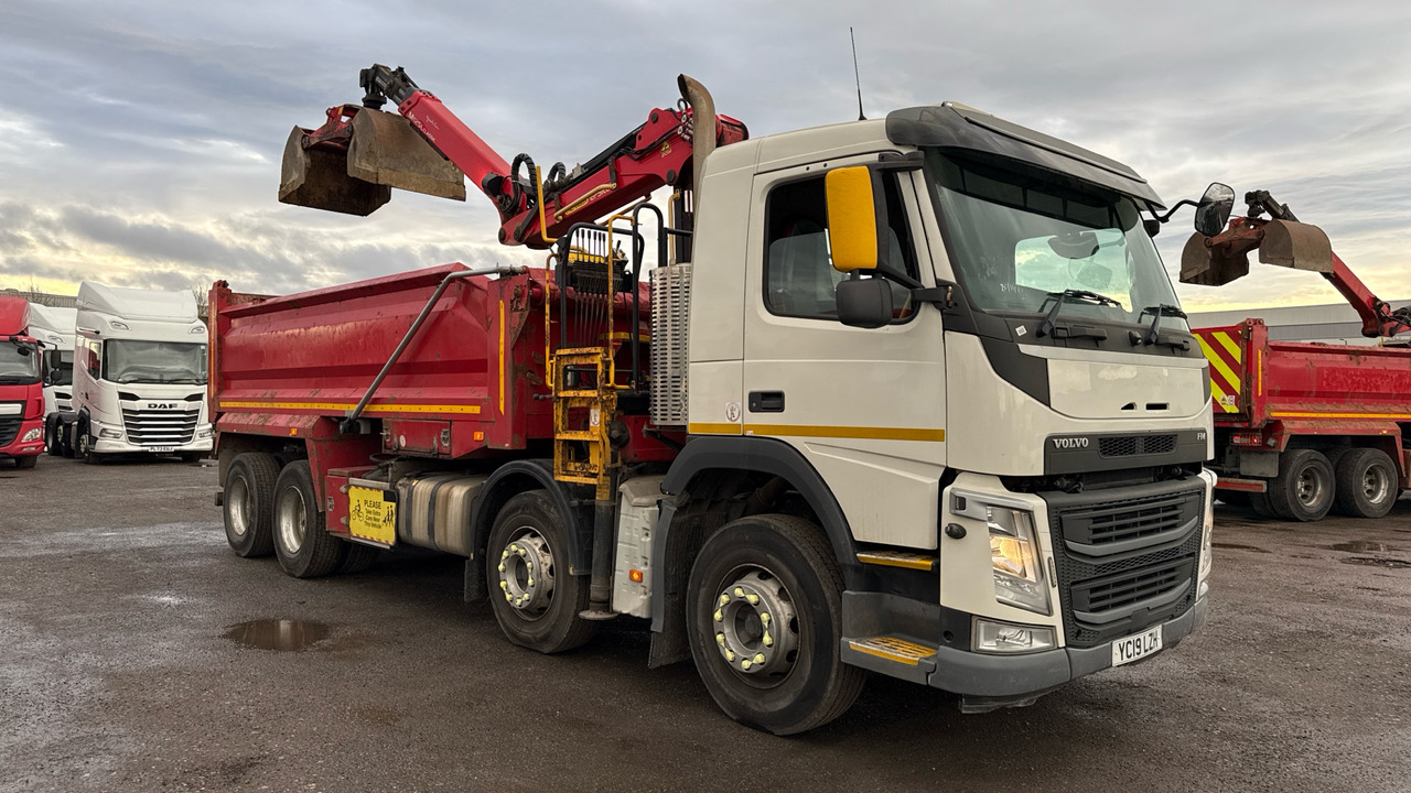 Volvo FM 410 - Самосвал камион, Камион с кран: снимка 1 Volvo FM 410 - Самосвал камион, Камион с кран: снимка 1