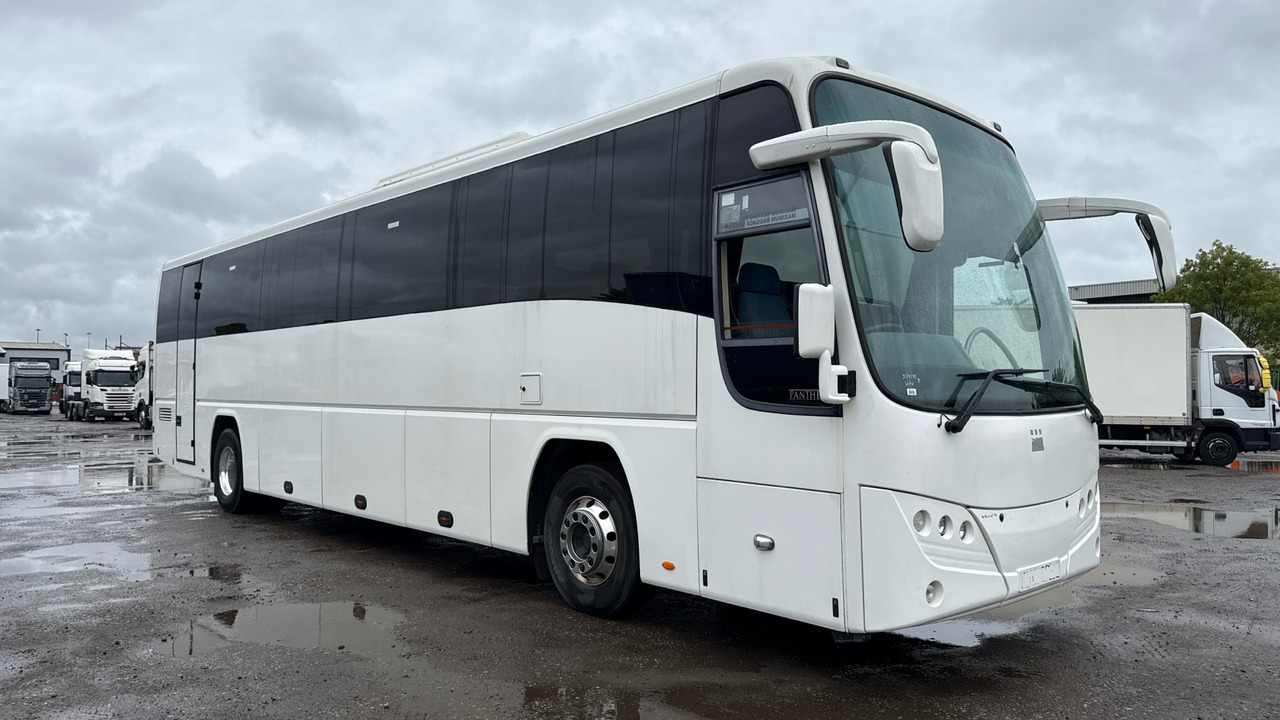 Volvo PLAXTON PANTHER B9R - Туристически автобус: снимка 1 Volvo PLAXTON PANTHER B9R - Туристически автобус: снимка 1