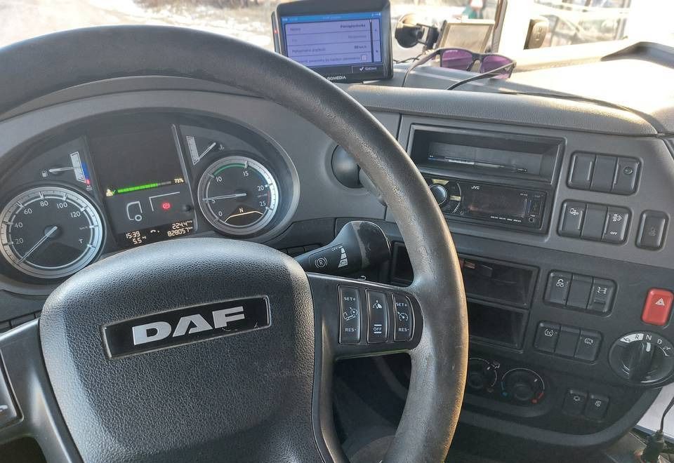 DAF XF 106 BDF JUMBO - Камион с брезент: снимка 5 DAF XF 106 BDF JUMBO - Камион с брезент: снимка 5