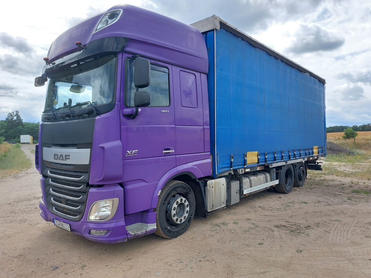 DAF XF 106 BDF JUMBO - Камион с брезент: снимка 1 DAF XF 106 BDF JUMBO - Камион с брезент: снимка 1