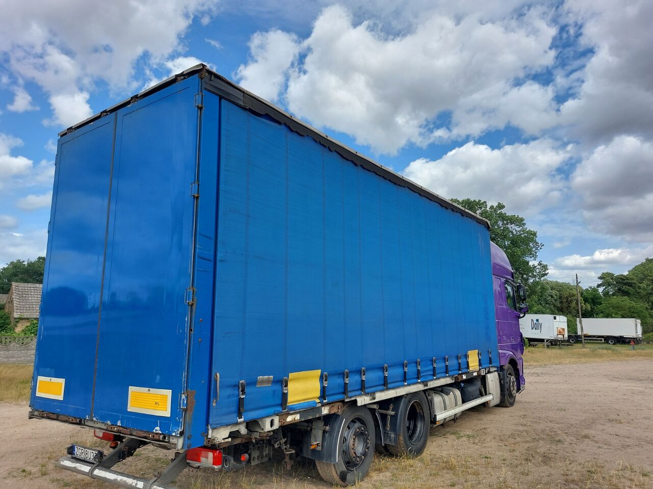 DAF XF 106 BDF JUMBO - Камион с брезент: снимка 3 DAF XF 106 BDF JUMBO - Камион с брезент: снимка 3