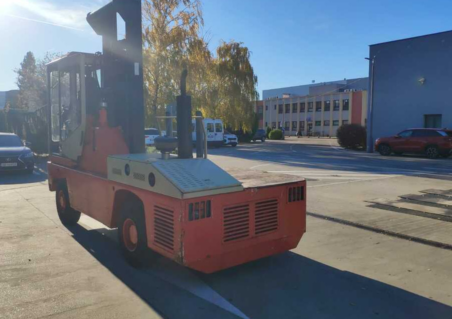 Страничен товарач Terex SF50U: снимка 6