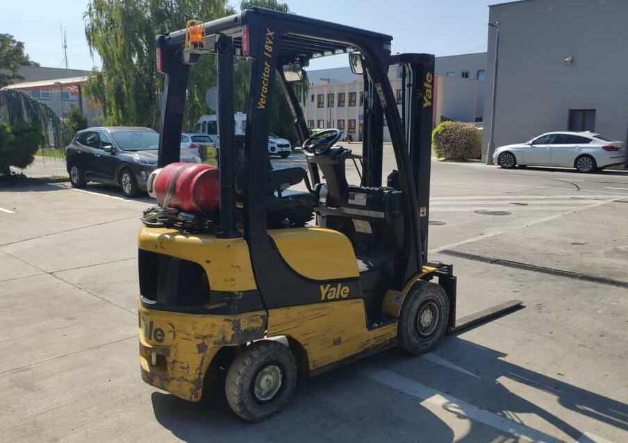Yale GLP18VX - Газокар: снимка 4 Yale GLP18VX - Газокар: снимка 4