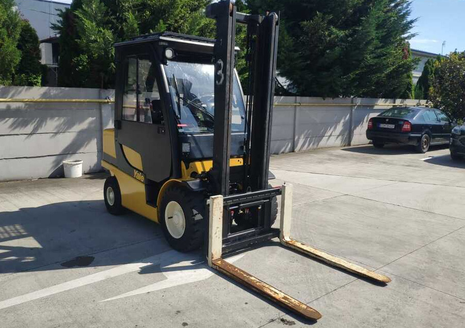 Yale GLP30VX - Газокар: снимка 4 Yale GLP30VX - Газокар: снимка 4