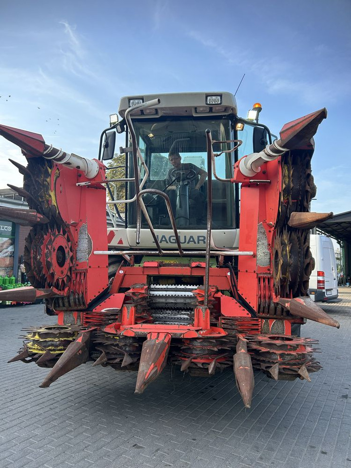 Sieczkarnia Claas Jaguar 870 4x4 rok 2003 Mercedes stan super - Силажокомбайн: снимка 3 Sieczkarnia Claas Jaguar 870 4x4 rok 2003 Mercedes stan super - Силажокомбайн: снимка 3