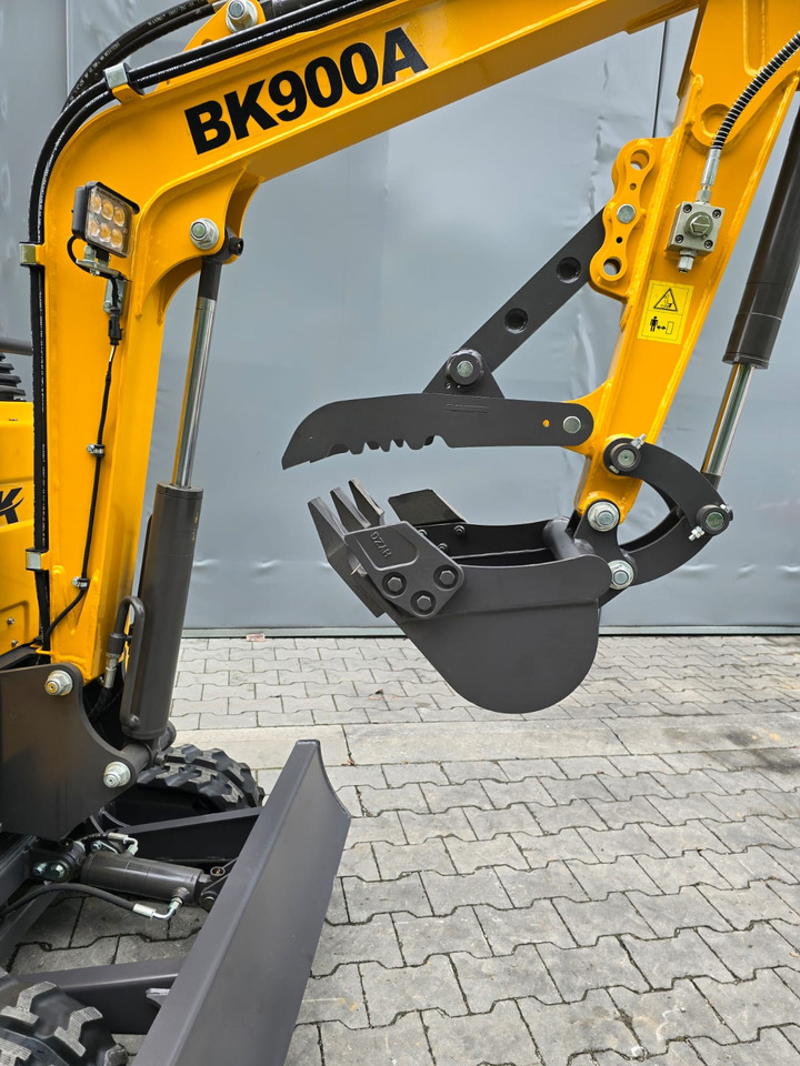 Berger Kraus BK900A Minikoparka Berger Kraus - Мини багер: снимка 4 Berger Kraus BK900A Minikoparka Berger Kraus - Мини багер: снимка 4