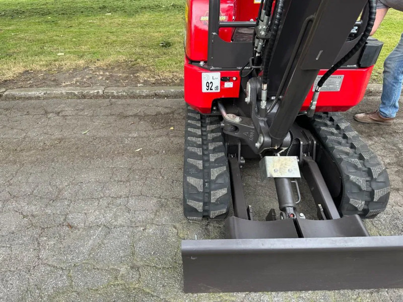 Rhino Rhinoceros XN18 - Мини багер: снимка 4 Rhino Rhinoceros XN18 - Мини багер: снимка 4