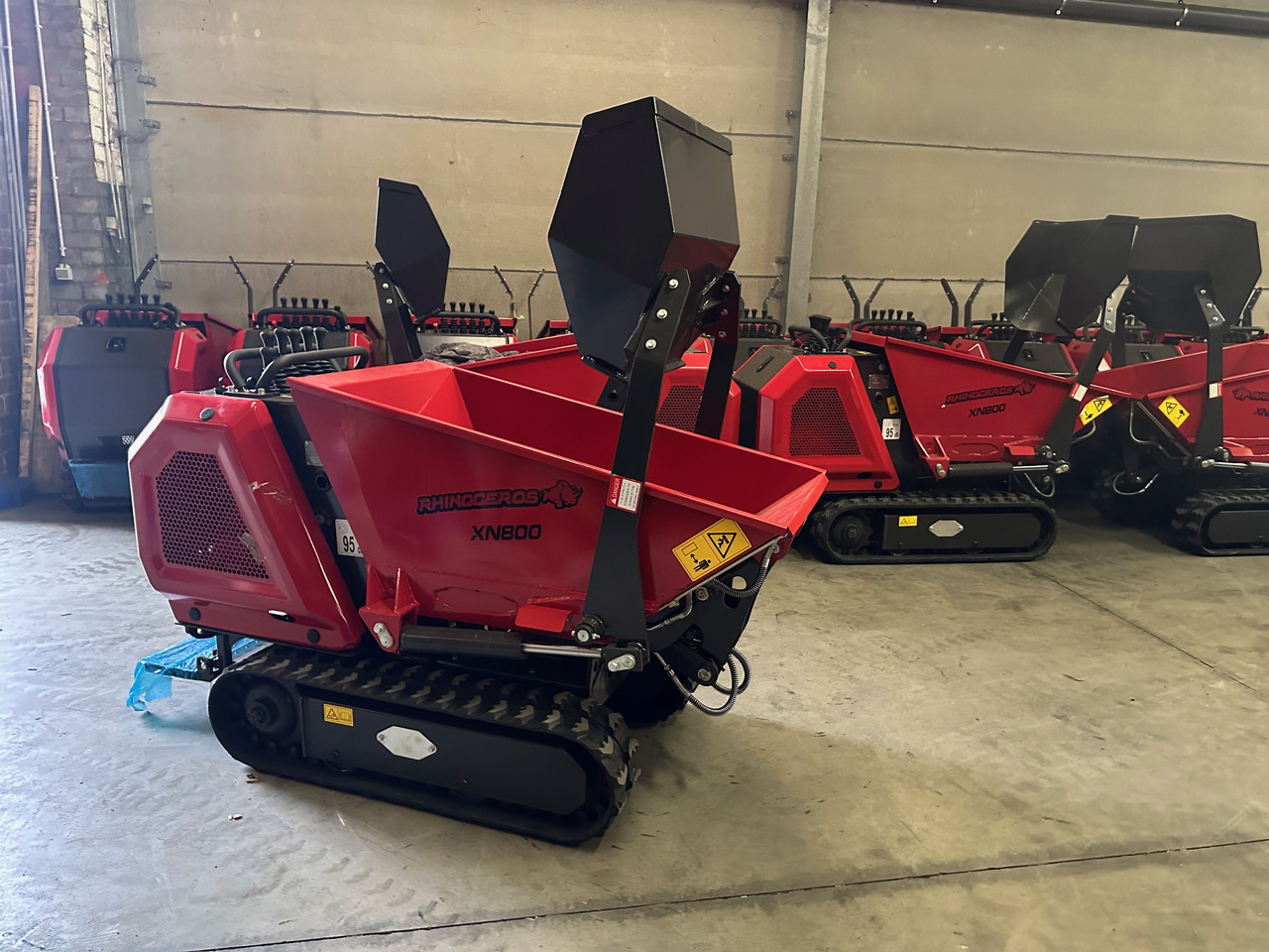 Rhinoceros XN800 - Мини самосвал: снимка 4 Rhinoceros XN800 - Мини самосвал: снимка 4