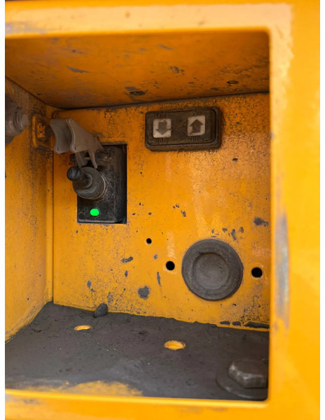Volvo L180H - Булдозер: снимка 3 Volvo L180H - Булдозер: снимка 3