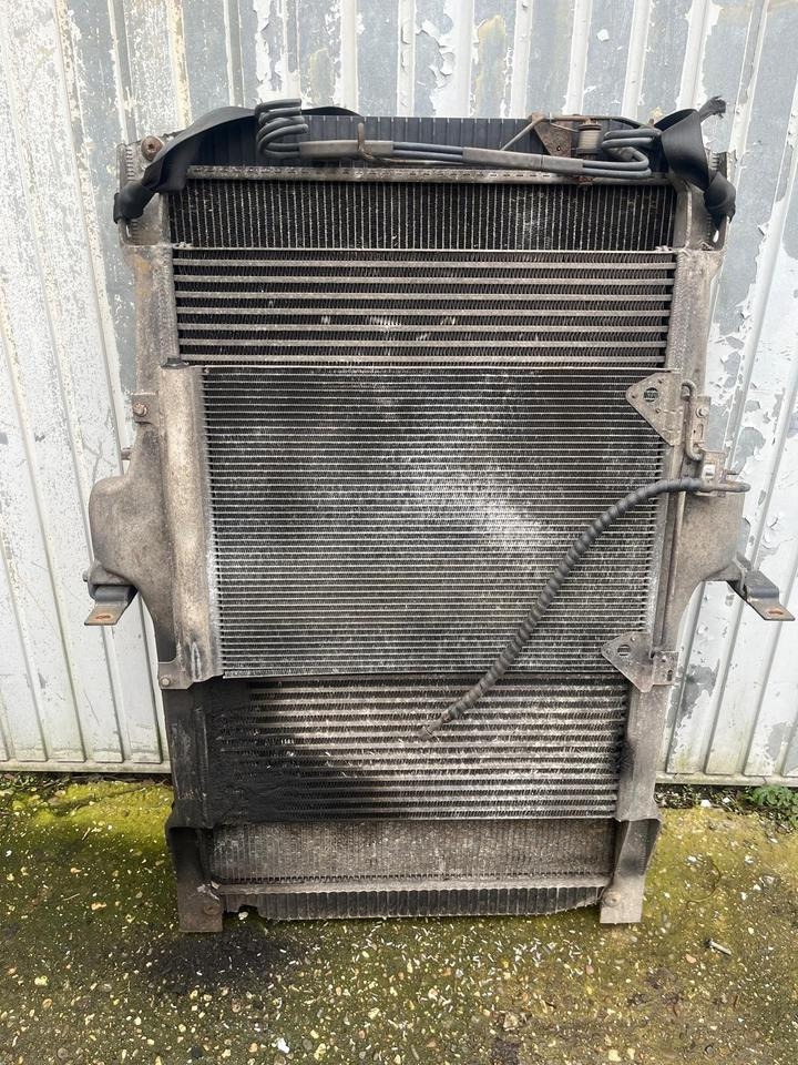 IVECO Stralis Kühlerpaket Wasserkühler Radiator Kühler 41214781 - Радиатор за Камион: снимка 1 IVECO Stralis Kühlerpaket Wasserkühler Radiator Kühler 41214781 - Радиатор за Камион: снимка 1