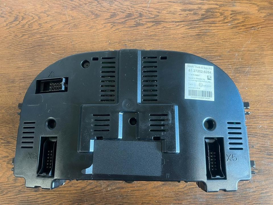 MAN EU6 Kombiinstrument / Tacho 81.27202-6284 - Табло за Камион: снимка 4 MAN EU6 Kombiinstrument / Tacho 81.27202-6284 - Табло за Камион: снимка 4