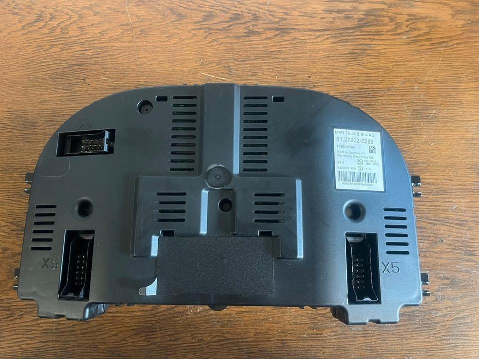 MAN EU6 Kombiinstrument / Tacho 81.27202-6288 - Табло за Камион: снимка 4 MAN EU6 Kombiinstrument / Tacho 81.27202-6288 - Табло за Камион: снимка 4