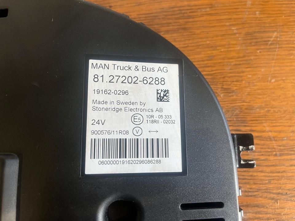 MAN EU6 Kombiinstrument / Tacho 81.27202-6288 - Табло за Камион: снимка 3 MAN EU6 Kombiinstrument / Tacho 81.27202-6288 - Табло за Камион: снимка 3