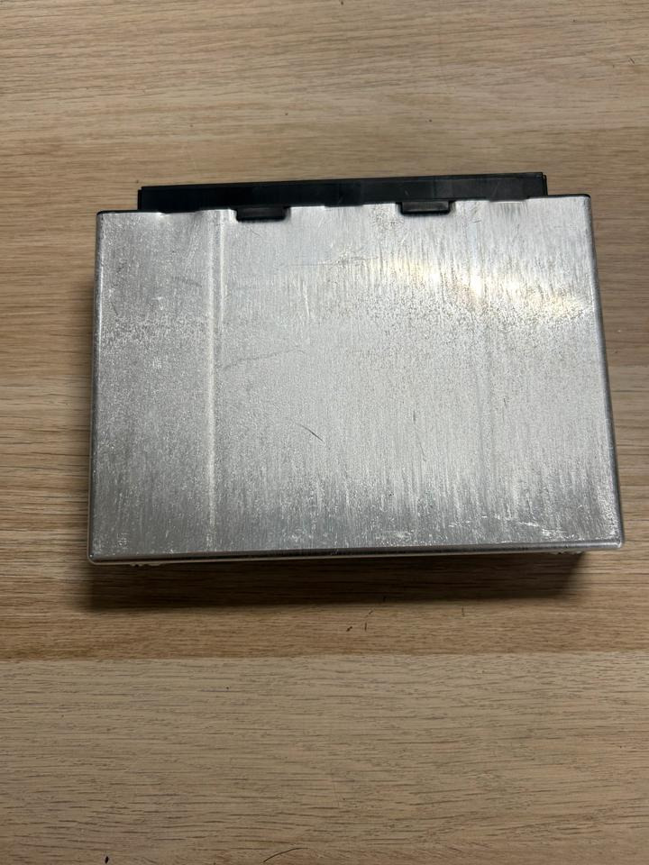 MAN Elektronik FFR SIEMENS VDO Steuergerät 81.25805.7082 - Блок за управление за Камион: снимка 4 MAN Elektronik FFR SIEMENS VDO Steuergerät 81.25805.7082 - Блок за управление за Камион: снимка 4