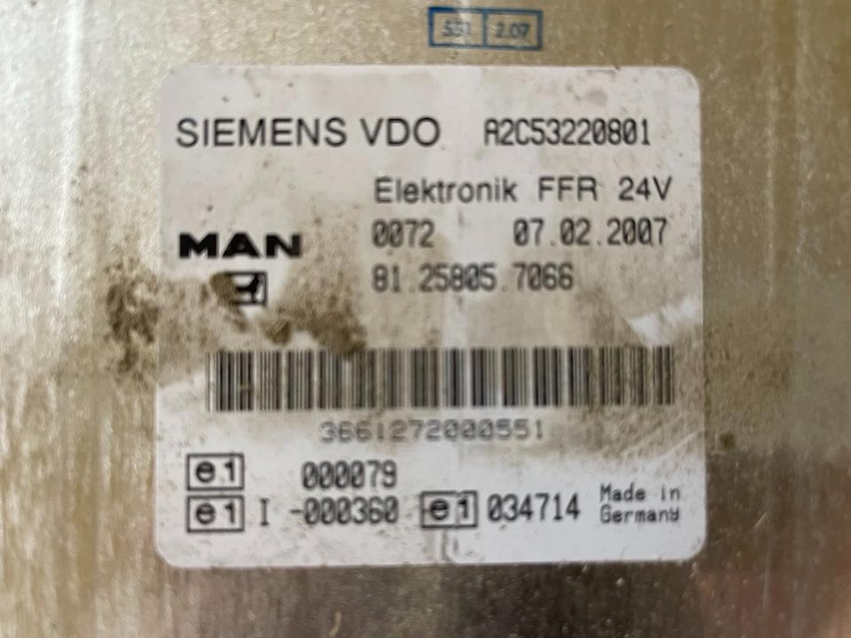 MAN SIEMENS VDO ELEKTRONIK FFR Steuergerät 81.25805.7066 - Блок за управление за Камион: снимка 2 MAN SIEMENS VDO ELEKTRONIK FFR Steuergerät 81.25805.7066 - Блок за управление за Камион: снимка 2