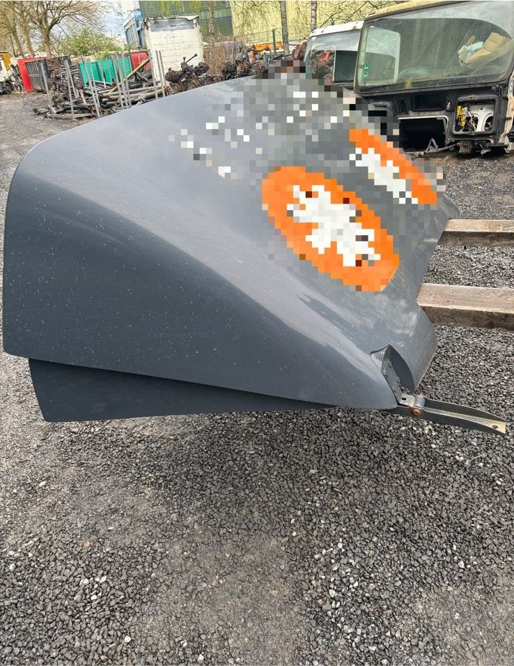 MAN TGL Dachspoiler - Калник за Камион: снимка 1 MAN TGL Dachspoiler - Калник за Камион: снимка 1