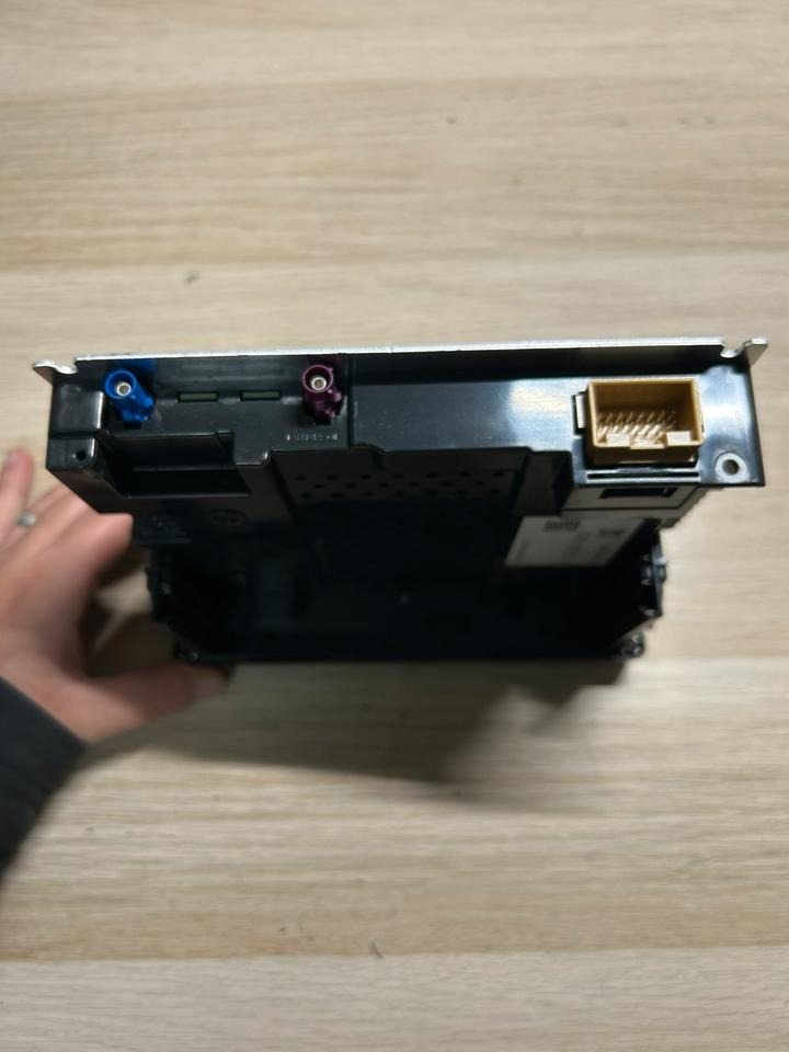 MAN TGL TGM TGS TGX Control Unit 81.27607-6001 - Блок за управление: снимка 4 MAN TGL TGM TGS TGX Control Unit 81.27607-6001 - Блок за управление: снимка 4