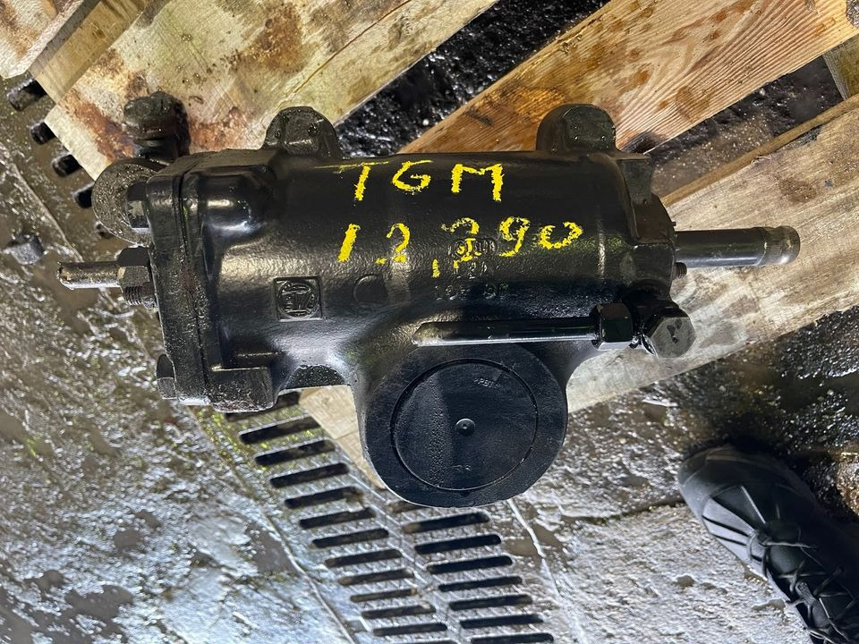 MAN TGM Lenkung Lenkgetriebe ZF - Кормилна кутия за Камион: снимка 1 MAN TGM Lenkung Lenkgetriebe ZF - Кормилна кутия за Камион: снимка 1